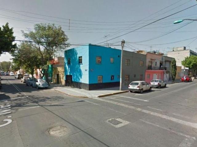 CASA EN REMATE NORTE 5 MOCTEZUMA VENUSTIANO CARRANZA CIUDAD DE MÉXICO