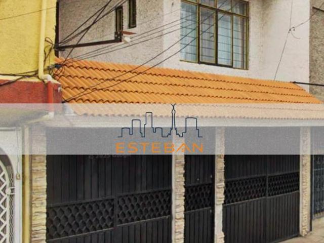 CASA EN REMATE SAN JUAN DE ARAGON IV GUSTAVO A MADERO CERCA DEPORTIVO GALEANA