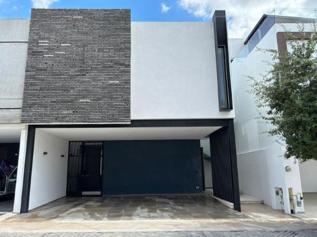 Casa en renta Muralia, Prolongación General Ignacio Zaragoza, Palmas Del Pedregal, Aguascalientes, México
