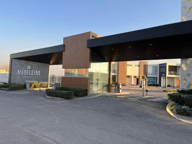 Casa en renta Madeleine Residencial, Campos Eliseos, Zona Plateada, Pachuca De Soto, Estado De Hidalgo, México
