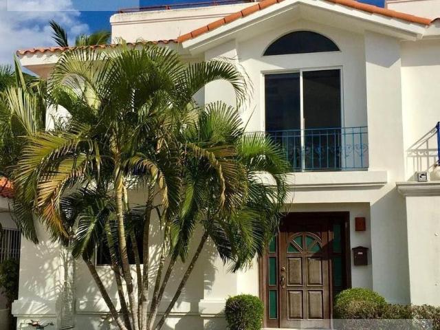 Casa en renta Marina El Cid, Mazatlán