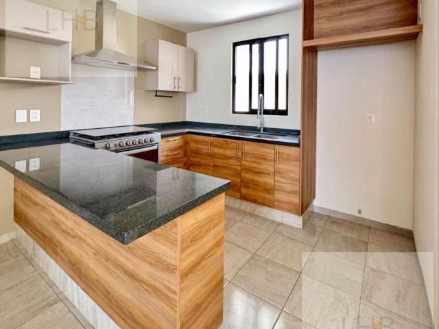 Casa en Renta Marroka Residencial sobre Eje Metropolitano Sur