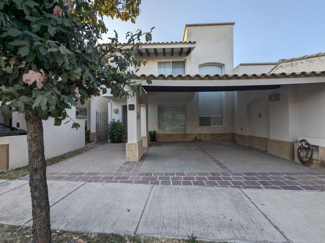 Casa en renta Mayorazgo La Rioja, Boulevard El Mayorazgo, Autopista Poniente, León, Guanajuato, México