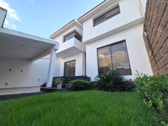 Casa en renta Mex 70 mex 80 slp 32, Fraccionamiento Las Haciendas, San Luis Potosí, Municipio De San Luis Potosí, San Luis Potosí, 78218, México