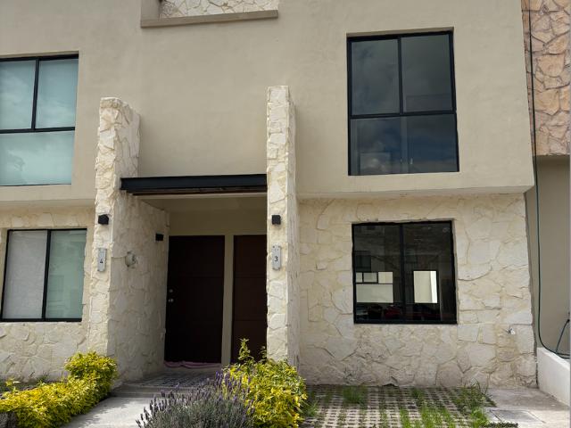 Casa en renta Misión Montejo, Prolongación Bernardo Quintana, Angel Aniel 4213, Santiago De Querétaro, Querétaro, México