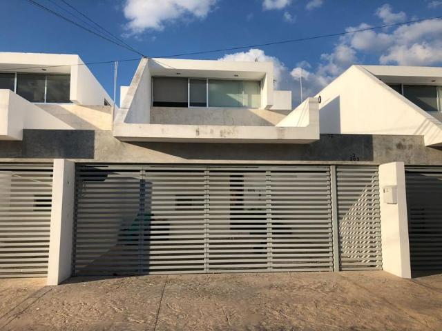 Casa en renta Montes De Amé, Mérida, Yucatán, México