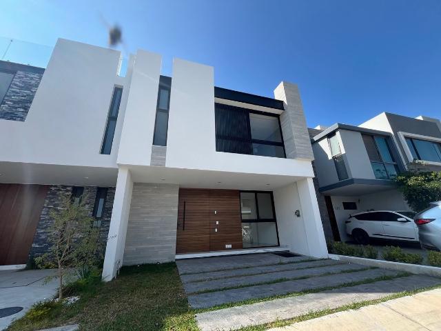 Casa en Renta Nueva en Punto Sur Tlajomulco Jalisco