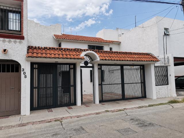 Casa en renta norte de la ciudad villas de San Nicolás
