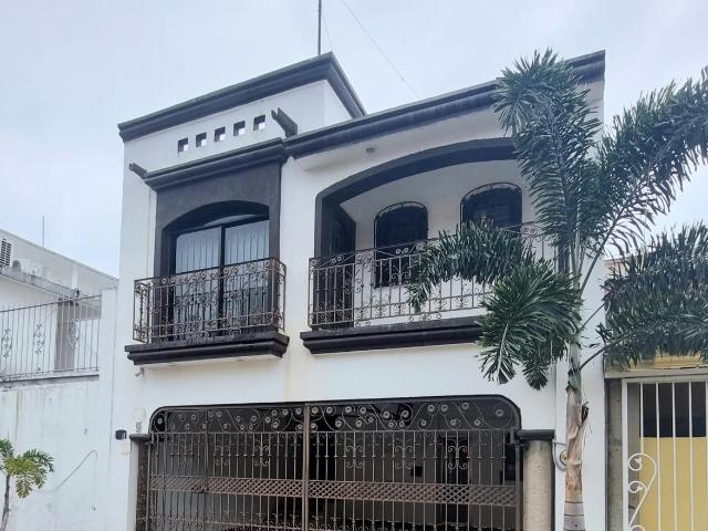 CASA EN RENTA O EN VENTA UBICADA EN TABASCO 2000