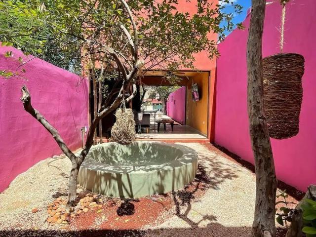 CASA EN RENTA O VENTA EN EL CENTRO DE MÉRIDA | NVOT |