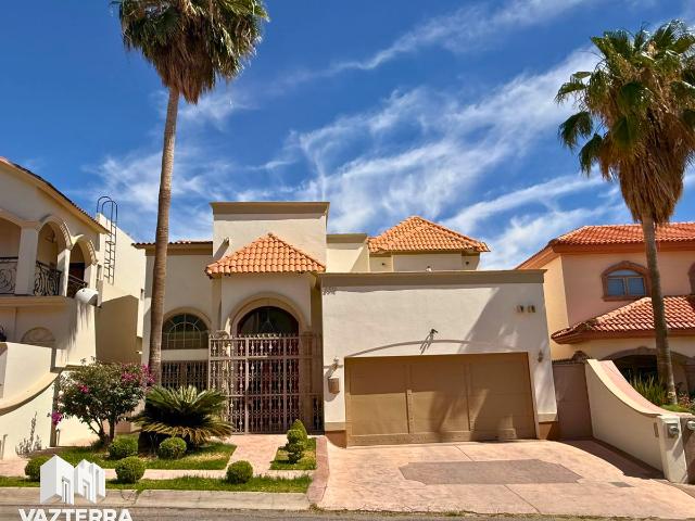 CASA EN RENTA O VENTA EN LOMAS DEL VALLE