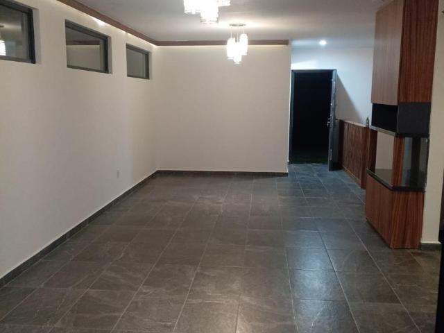 CASA EN RENTA O VENTA FRACC. LA VISTA BOUTIQUE CALIMAYA A 15 MINUTOS GALERIAS METEPEC