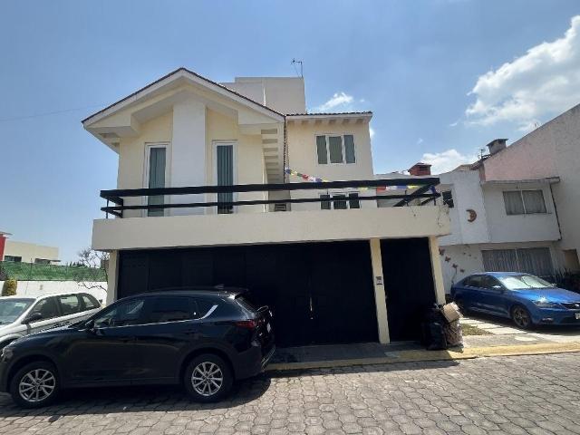 CASA EN RENTA O VENTA FRACC. VILLAS ALTEZA EN JIMENEZ GALLARDO EN METEPEC