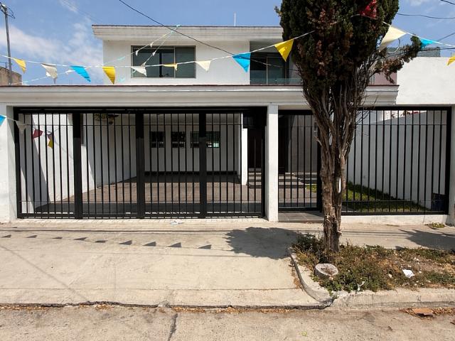 CASA EN RENTA O VENTA JARDÍNES DE GUADALUPE