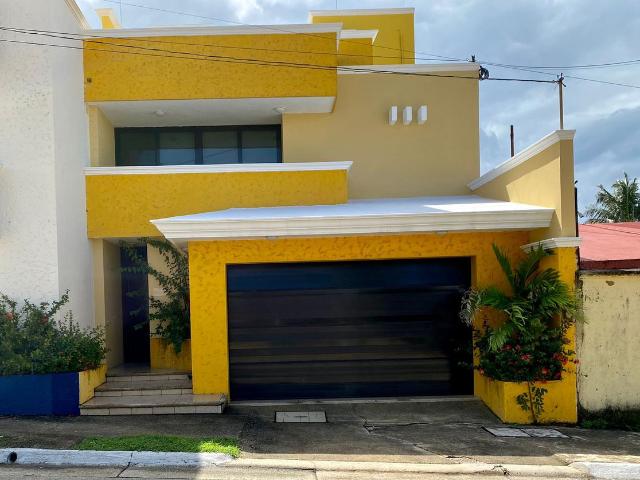 Casa en Renta o Venta Petrolera, Coatzacoalcos