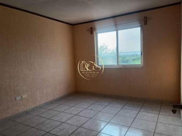 CASA EN RENTA O VENTA PRADERAS DE SANTA LUCIA CELAYA