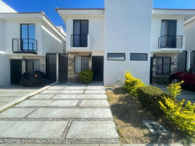 Casa en renta Av. Altara 454, Cortijo San Agustin, 45645 San Agustín, Jal México