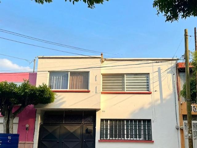 Casa en renta Av. Damián Carmona 1465, Barrio De Santiago, San Luis Potosí, México