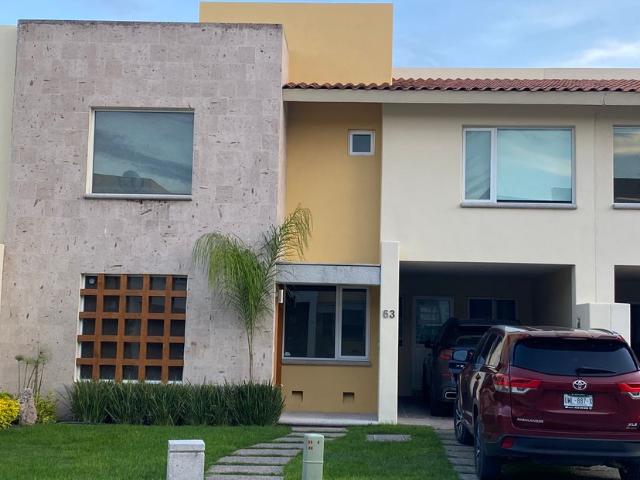 Casa en renta Av. Eugenio Garza Sada, 20329 Pocitos, Ags México