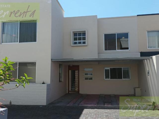 Casa en renta Av. Inglaterra, Guadalajara