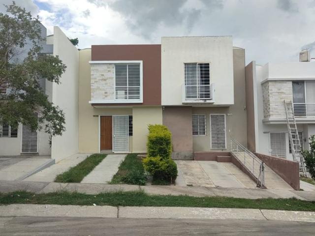 Casa en renta Av Industria Textil 1939, Centinela I, Zapopan, Jalisco, México