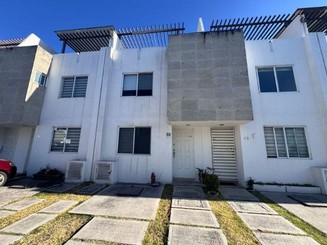 Casa en renta Av. Tres Cantos 4c, 72680 Campestre El Pilar, Pue México