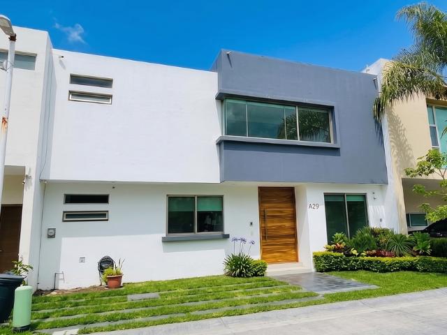 Casa en renta Av. Verona 7500, San Juan De Ocotán, Zapopan, Jalisco, México