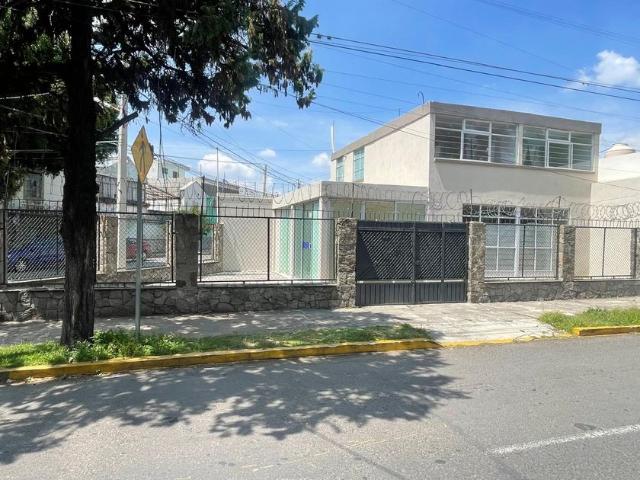 Casa en renta Avenida Pestalozzi, Puebla, Municipio De Puebla, Puebla, 72070, México