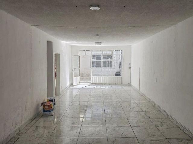 Casa en renta Avenida Central, Bosques De Aragón, Nezahualcóyotl, México, 57170, Mex