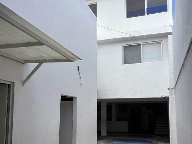 Casa en renta Calle Juan De Ayora, Colonia Himno Nacional 2a. Sección, San Luis Potosí, Municipio De San Luis Potosí, San Luis Potosí, 78369, México