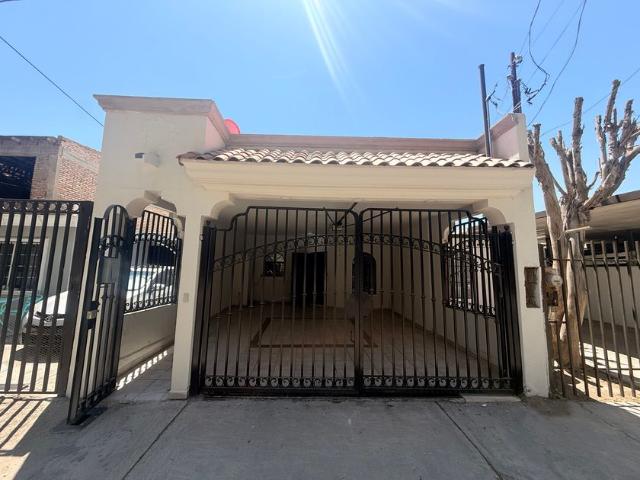 Casa en renta Avenida Alta Loma, Mexicali, Municipio De Mexicali, Baja California, 21298, México