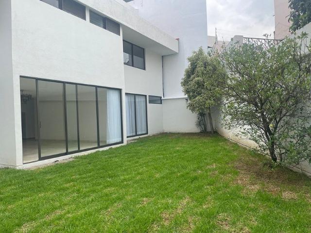Casa en renta Avenida De Los Bosques, Lomas De Tecamachalco, Sección Bosques, Interlomas, Huixquilucan, Estado De México, 52780, México