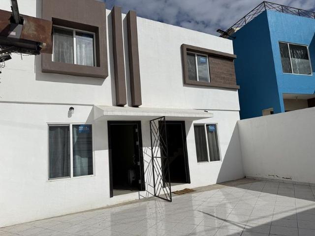 Casa en renta Avenida De Los Grandes Lagos Del Norte 1200, El Lago, Tijuana, Baja California, 22210, Mex