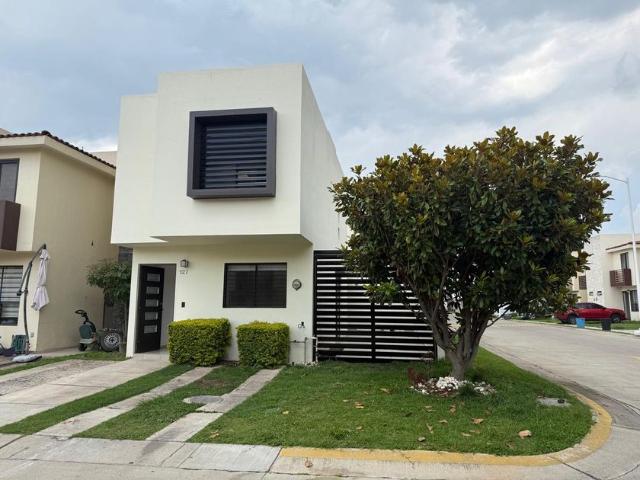 Casa en renta Avenida De La Huerta 548, El Campestre, Zapopan, Jalisco, México