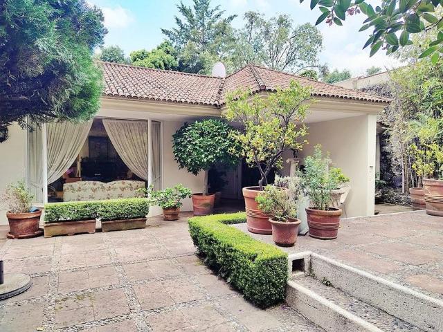 Casa en renta Avenida De Las Fuentes, Jardines Del Pedregal, Ciudad De México, Álvaro Obregón, Ciudad De México, 01900, México