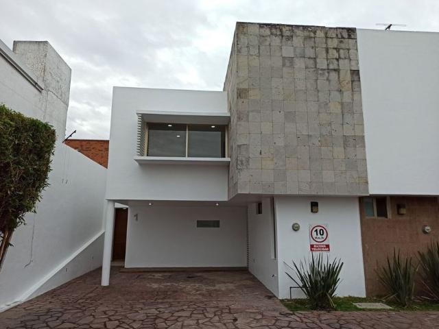 Casa en renta Avenida De Las Flores, Solares, San Juan De Ocotán, Zapopan, Región Centro, Jalisco, 45019, México