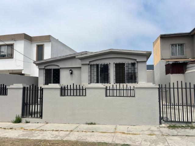 Casa en renta Avenida Del Agua 1384, Playas De Tijuana, Jardines Playas De Tijuana, Tijuana, Baja California, México