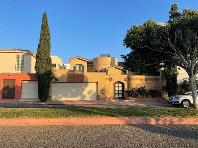 Casa en renta Avenida Del Bosque, Jardines De Chapultepec Se, Tijuana, Municipio De Tijuana, Baja California, 22030, México