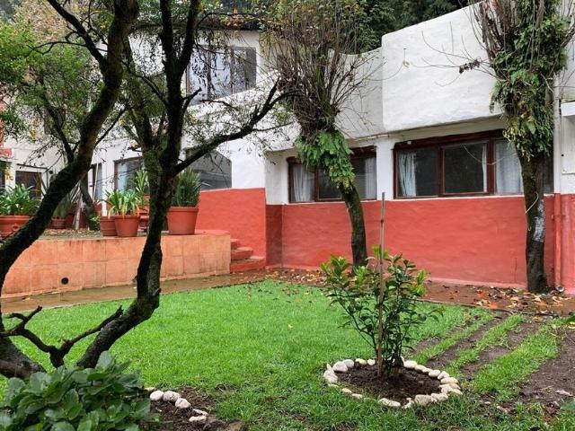 Casa en renta Avenida Desierto De Los Leones, Santa Rosa Xochiac, Cuajimalpa De Morelos, Ciudad De México, 05610, México