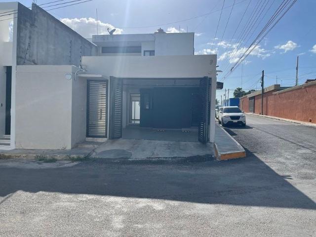 Casa en renta Avenida Héroe De Nacozari, Campeche, Municipio De Campeche, Campeche, 24070, México
