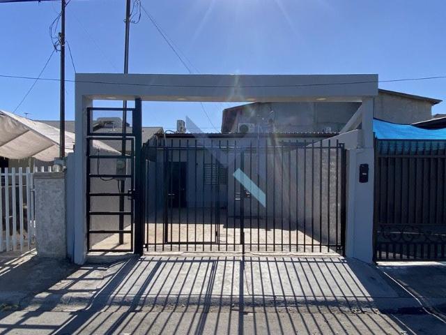 Casa en renta Avenida Islas Mindanao, Mexicali, Municipio De Mexicali, Baja California, 21339, México