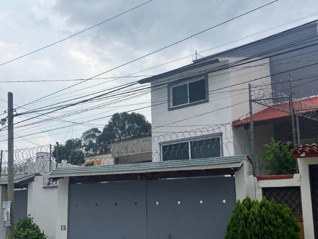 Casa en renta Avenida Loma Del Tzompantle, Lomas Del Tzompantle, Cuernavaca, Morelos, 62164, Mex
