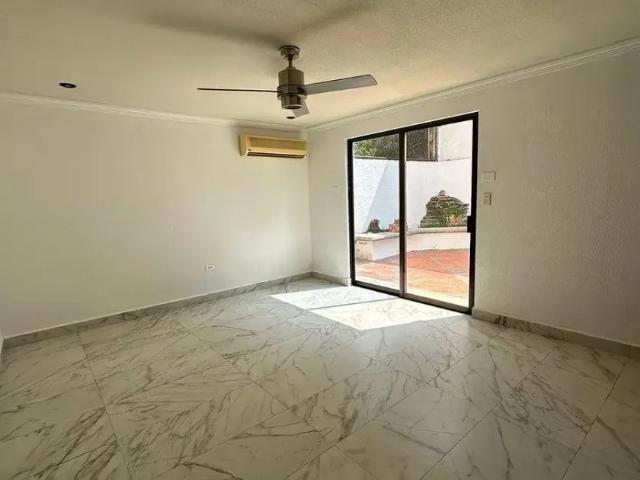 Casa en renta Avenida Lomas Del Campestre, Lomas Del Campestre, San Pedro Garza García, Nuevo León, 66278, México