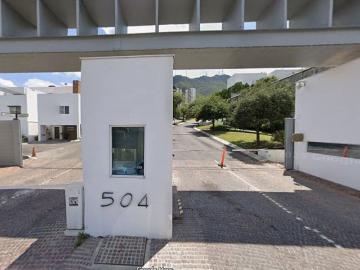 Casa en renta Avenida Lázaro Cárdenas 2475, Jardín De Las Torres, Monterrey, Nuevo León, 64765, Mex