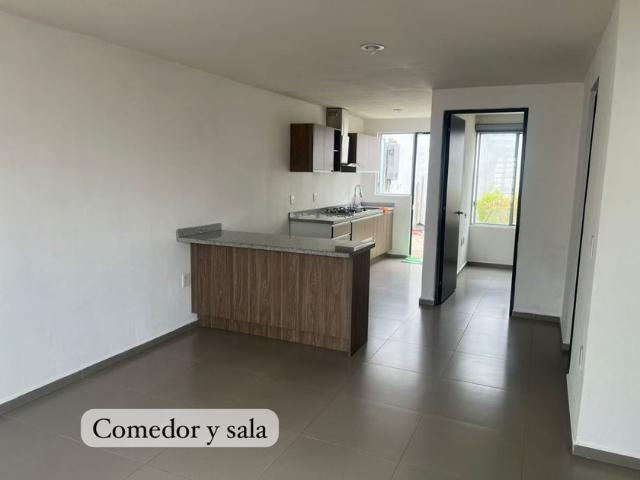 Casa en renta Avenida La Moraleja, Campo Real, Residencial La Moraleja, Jalisco, México