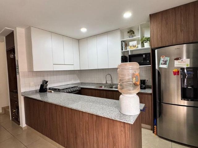 Casa en renta Avenida Madeiras 197 277, Madeiras, Zapopan, Jalisco, 45134, Mex