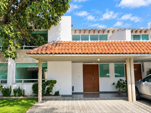 Casa en renta Avenida Martín Chimaltécalt, Ocoyoacac, Estado De México, 52740, México