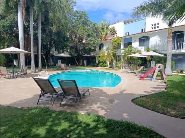 Casa en renta Avenida Nizuc, Supermanzana 17, Cancún, Benito Juárez, Distrito 1, Quintana Roo, 77501, México