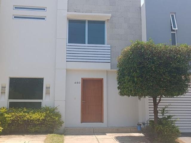 Casa en renta Avenida Nueva Galicia, La Tijera, Tlajomulco De Zúñiga, Región Centro, Jalisco, 45051, México