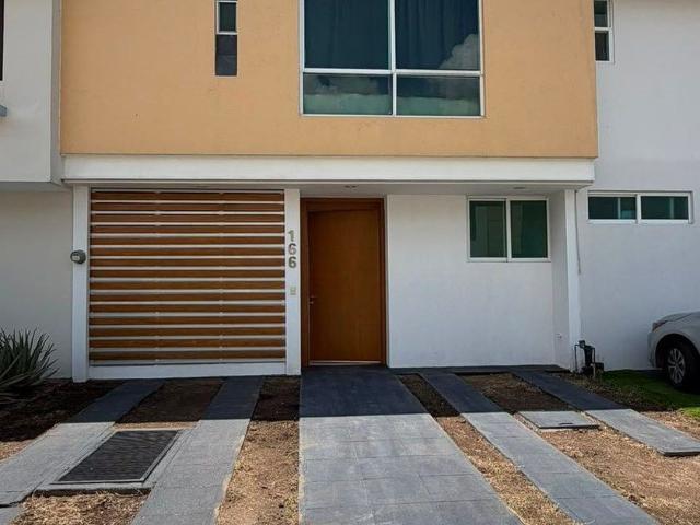 Casa en renta Avenida Nueva Galicia, La Tijera, Tlajomulco De Zúñiga, Región Centro, Jalisco, 45051, México